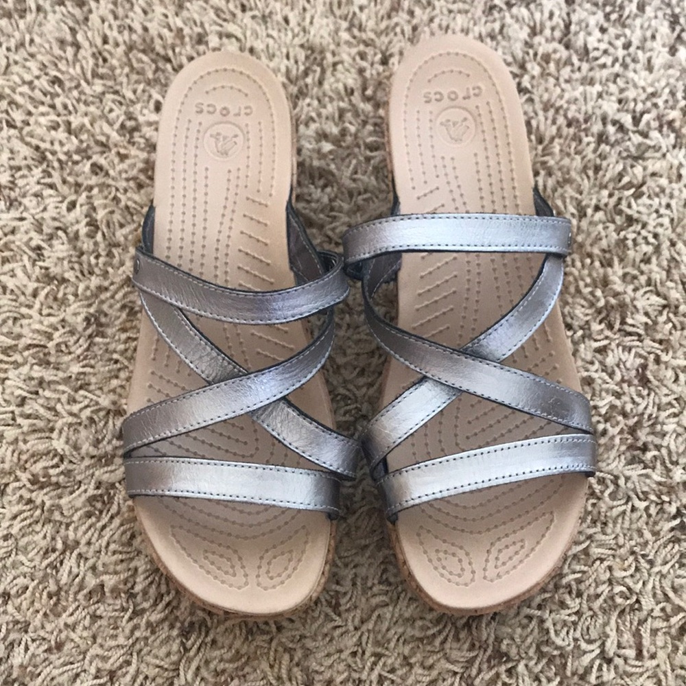 Silver wedges